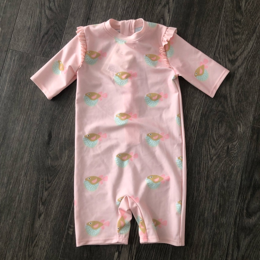 BNWT H&M Girls Swim Rashguard | Size 3T/4T